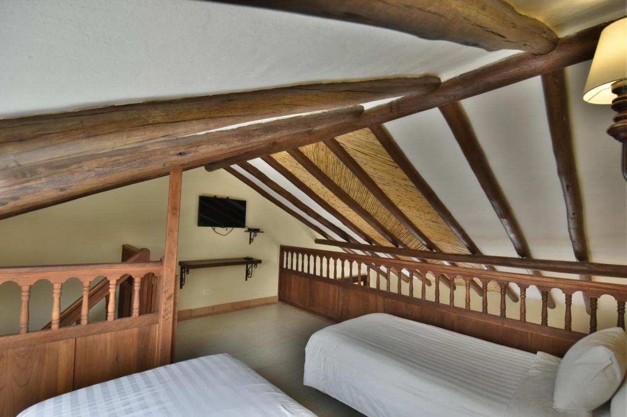 Hotel Campanario De La Villa Вилья-де-Лейва Экстерьер фото