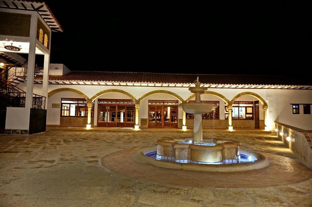 Hotel Campanario De La Villa Вилья-де-Лейва Экстерьер фото
